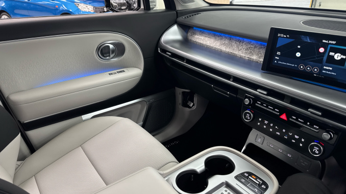 Hyundai IONIQ 9 314kW Calligraphy 110kWh 5dr AWD Auto Electric Estate - Image 14